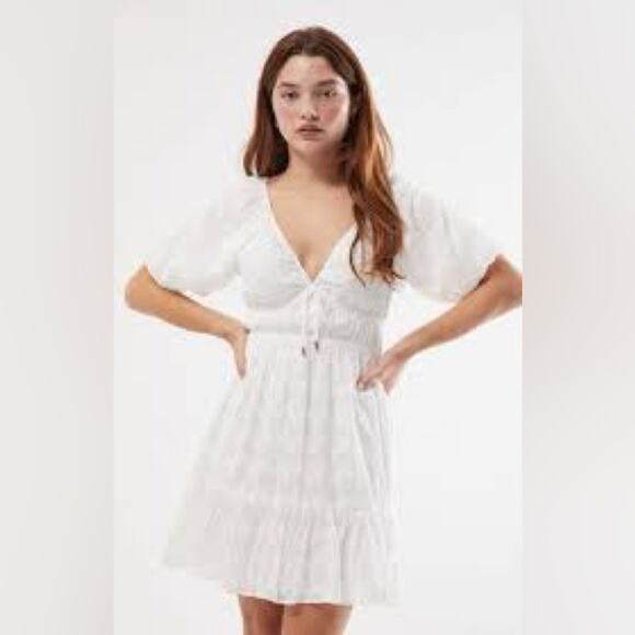 NWT Mink Pink Abella Mini Dress in White - Picture 2 of 12